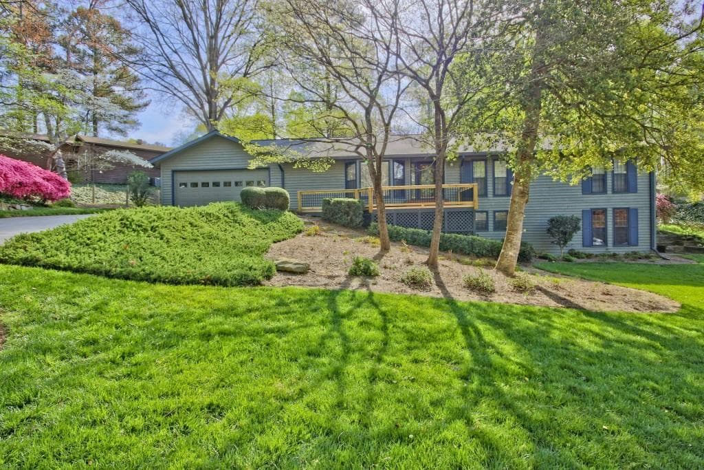 5217 Weatherwood Trace, Marietta, GA 30068 — most recent listing photo