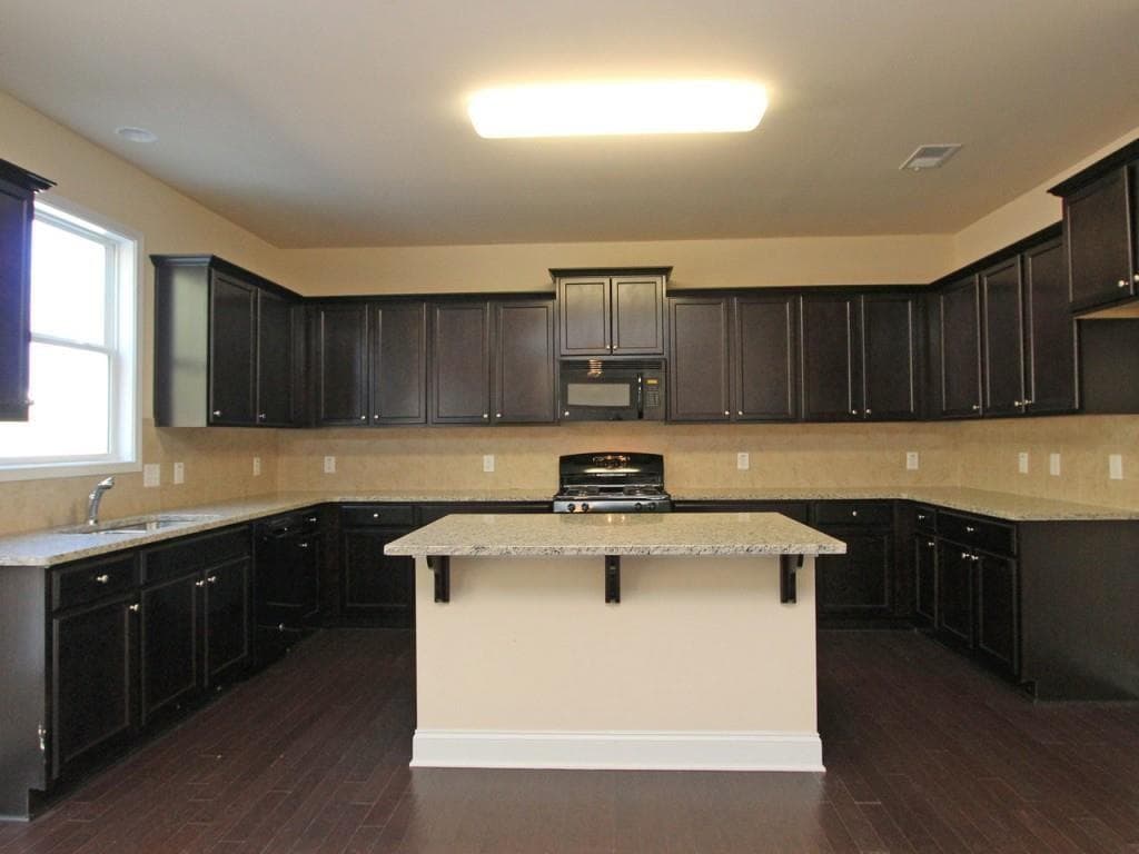 2340 Paces Estates Drive, Lithia Springs, GA 30122 — most recent listing photo