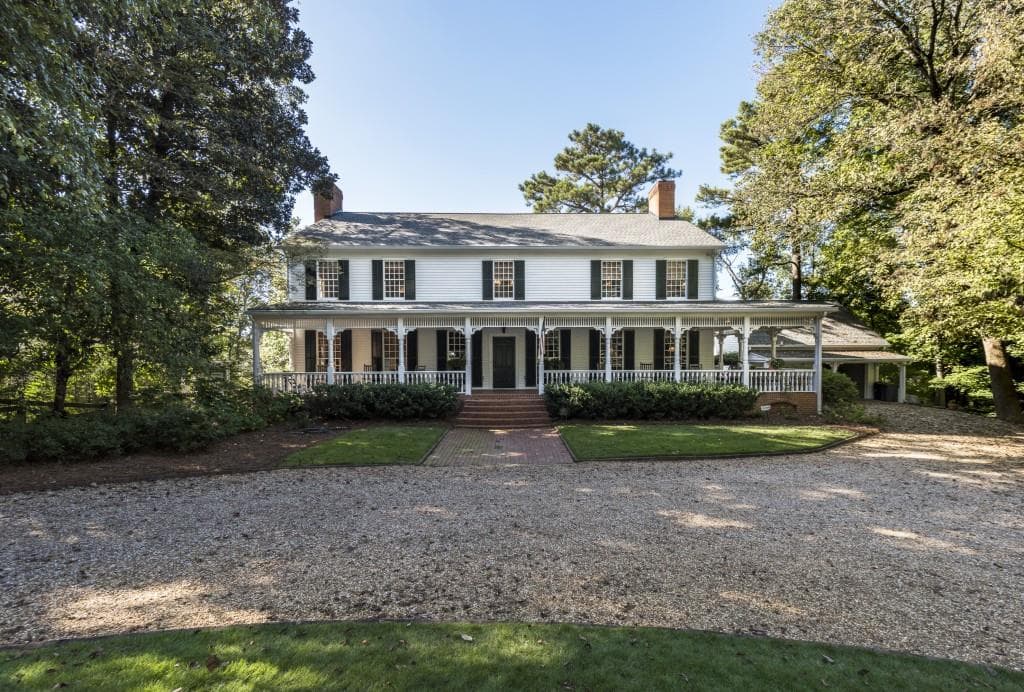 2085 River North Parkway, Sandy Springs, GA 30328 — most recent listing photo