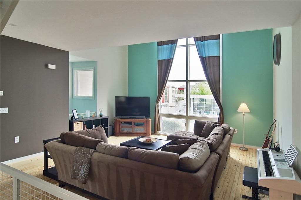 2 bedroom, 1,831 sq ft townhouse sold at 1288 Mackintosh Park, Atlanta, GA 30318