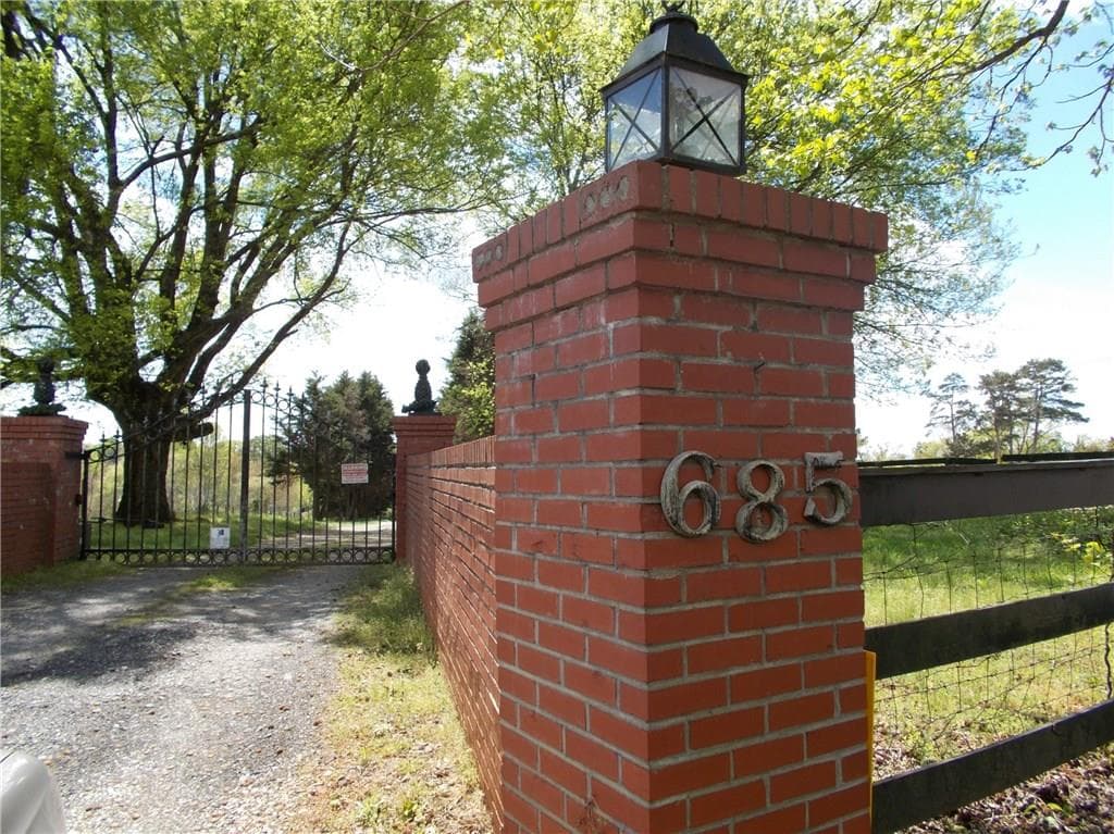 3 bedroom other sold at 685 Old Alpharetta Road, Alpharetta, GA 30005
