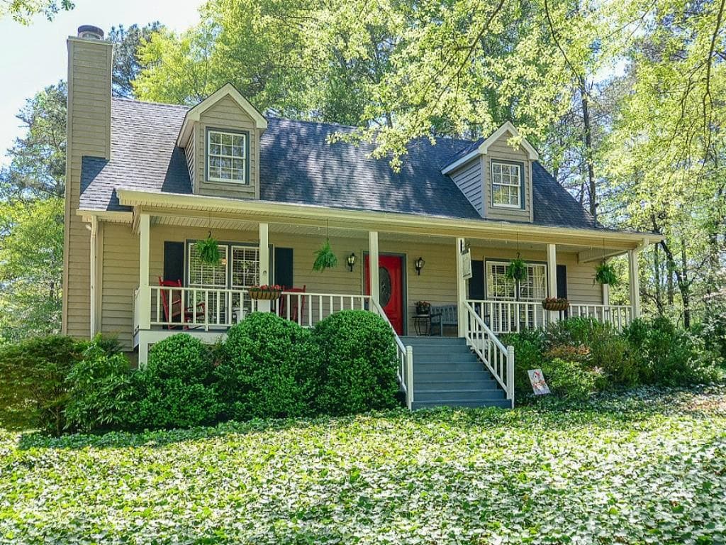 605 Beverly Way, Woodstock, GA 30188 — most recent listing photo