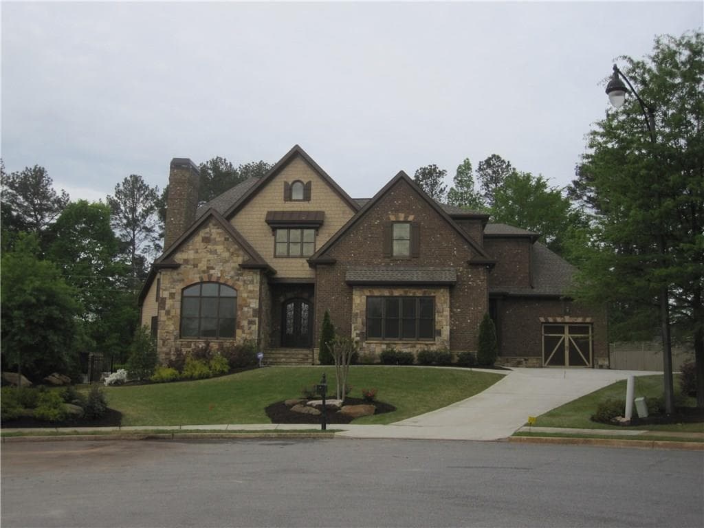 2814 Adams Oaks Lane, Marietta, GA 30062 — most recent listing photo