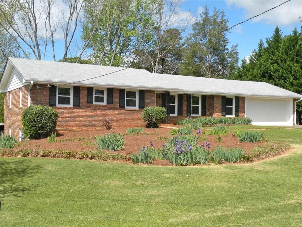 345 Crossville Court, Roswell, GA 30076 — most recent listing photo