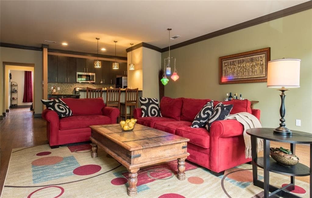 2 bedroom, 1,980 sq ft condominium sold at 1963 HOSEA L WILLIAMS Drive 205, Atlanta, GA 30317