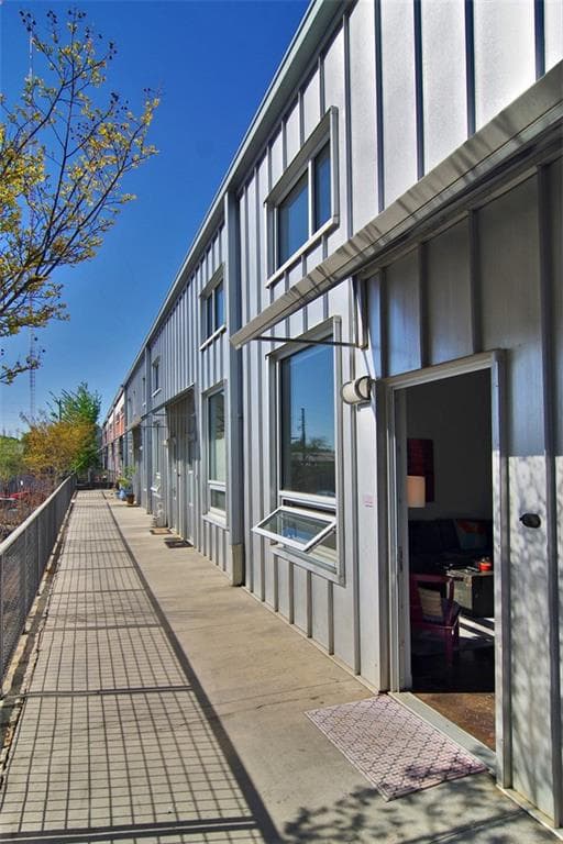 1 bedroom, 929 sq ft condominium sold at 1661 La France Street 212, Atlanta, GA 30307