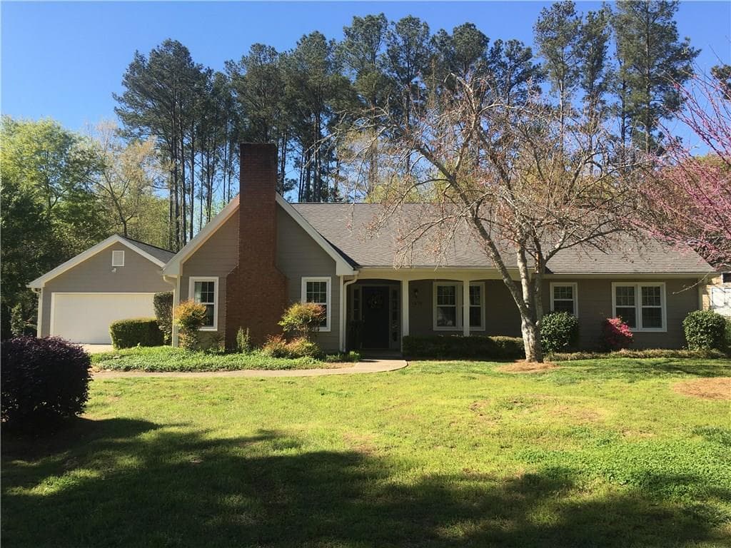 1050 Crabapple Trace, Alpharetta, GA 30004 — most recent listing photo
