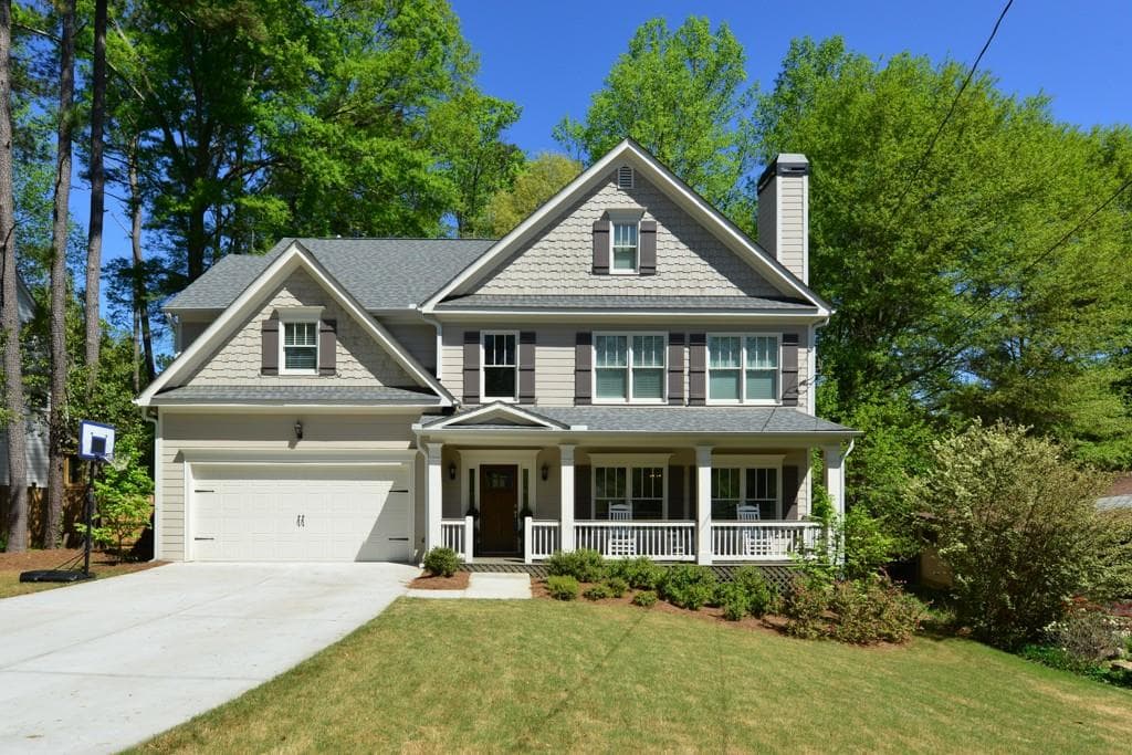 5 bedroom, 3,200 sq ft single family residence sold at 1502 Cortez Lane, Atlanta, GA 30319