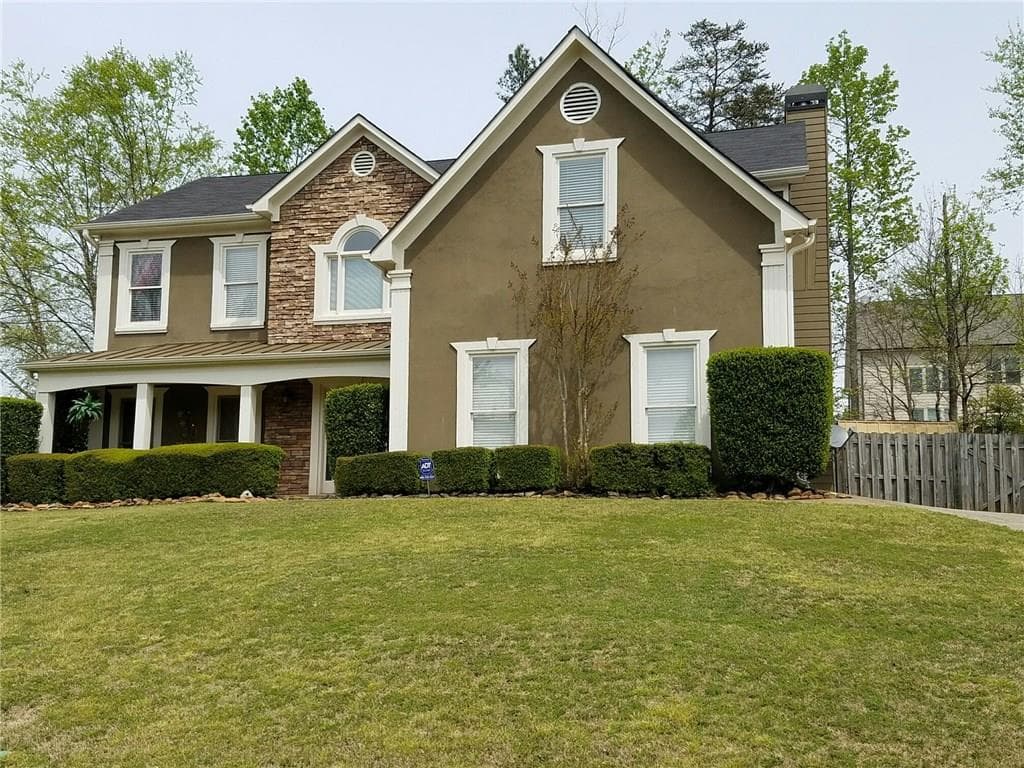 5 bedroom, 2,596 sq ft single family residence sold at 4175 Ruby Forest Boulevard, Suwanee, GA 30024