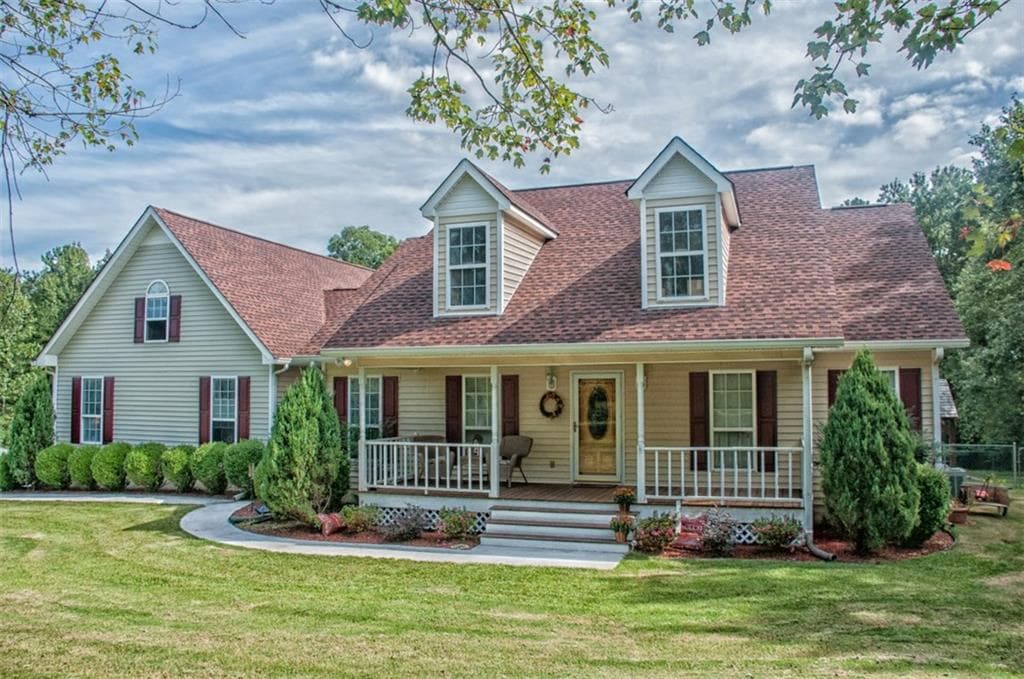 5999 DORSETT SHOALS Road, Douglasville, GA 30135 — most recent listing photo
