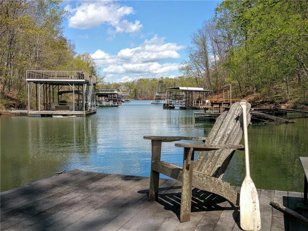 single family residence sold at 6243 WHITE OAK Drive, Flowery Branch, GA 30542