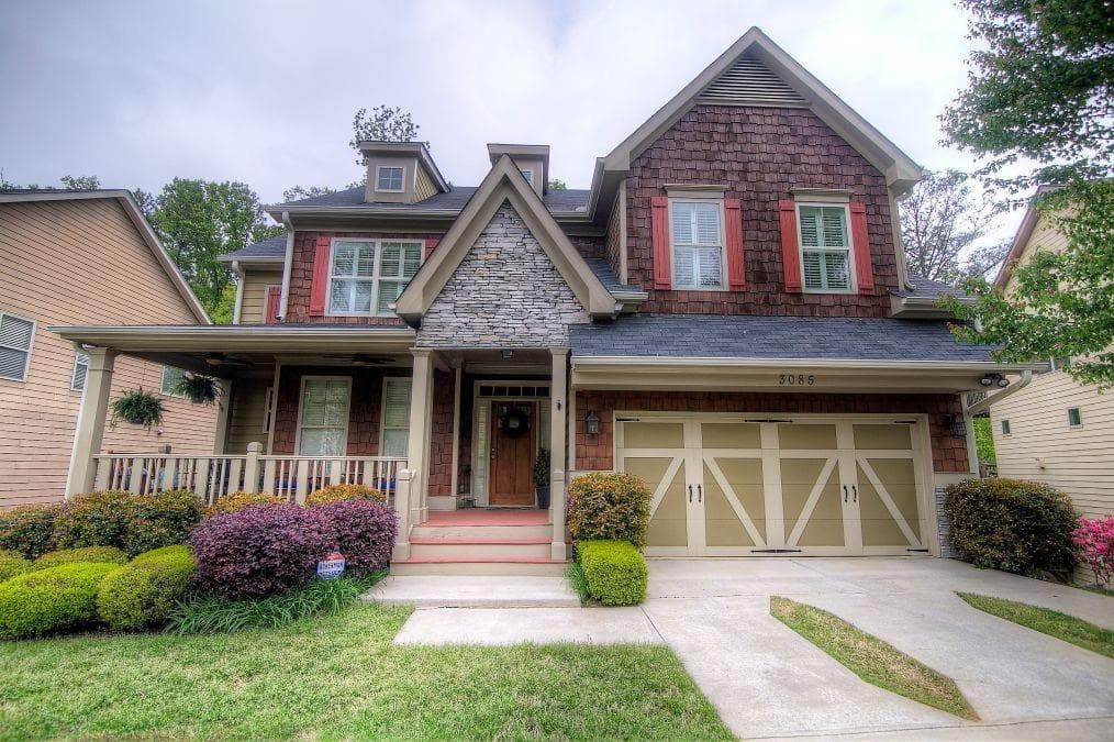 4 bedroom, 2,626 sq ft single family residence sold at 3085 Silver Hill Terrace, Atlanta, GA 30316