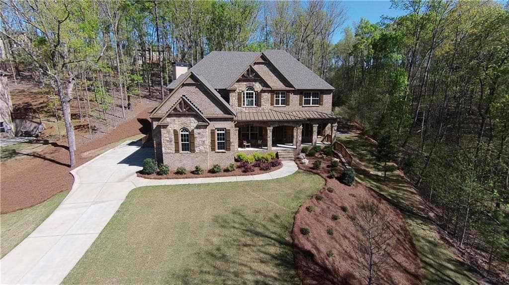 5 bedroom, 5,031 sq ft single family residence sold at 1513 Heritage Pass, Alpharetta, GA 30004