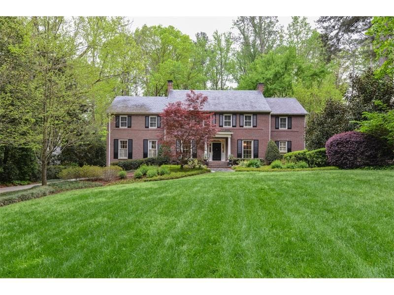 4 bedroom, 8,901 sq ft single family residence sold at 546 W Wesley Road, Atlanta, GA 30305