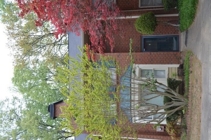 3163 Corner Oak Drive, Peachtree Corners, GA 30071 — most recent listing photo