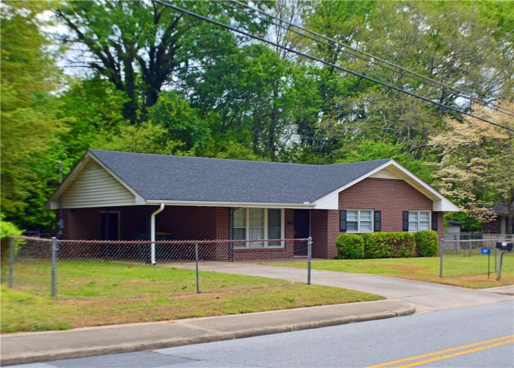 189 N 5th Avenue, Winder, GA 30680 — most recent listing photo