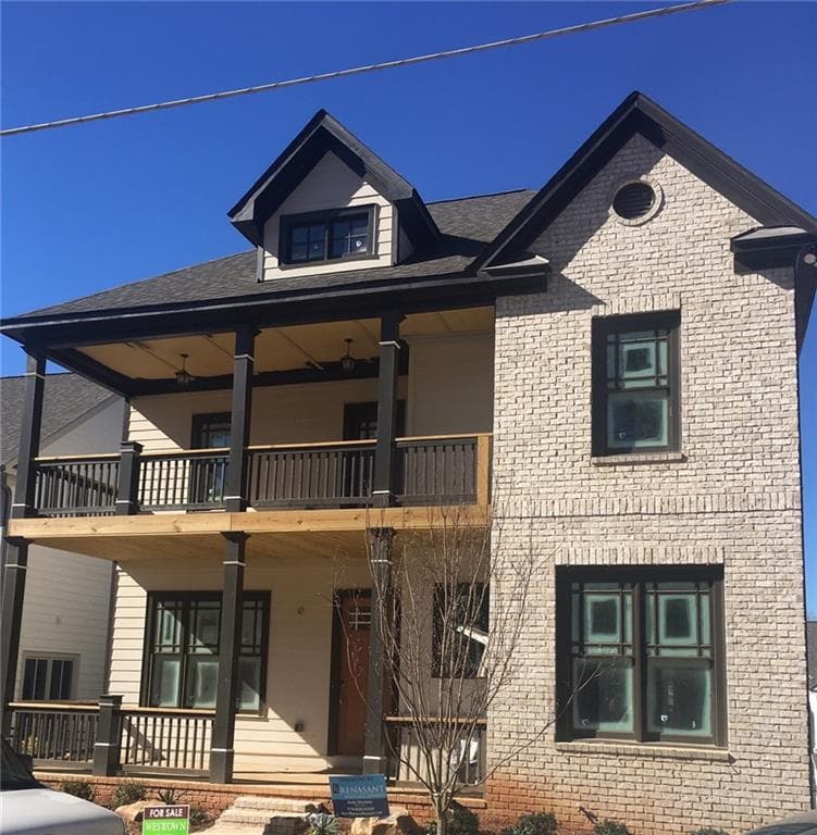 3 bedroom, 2,864 sq ft single family residence sold at 1360 English Street, Atlanta, GA 30318