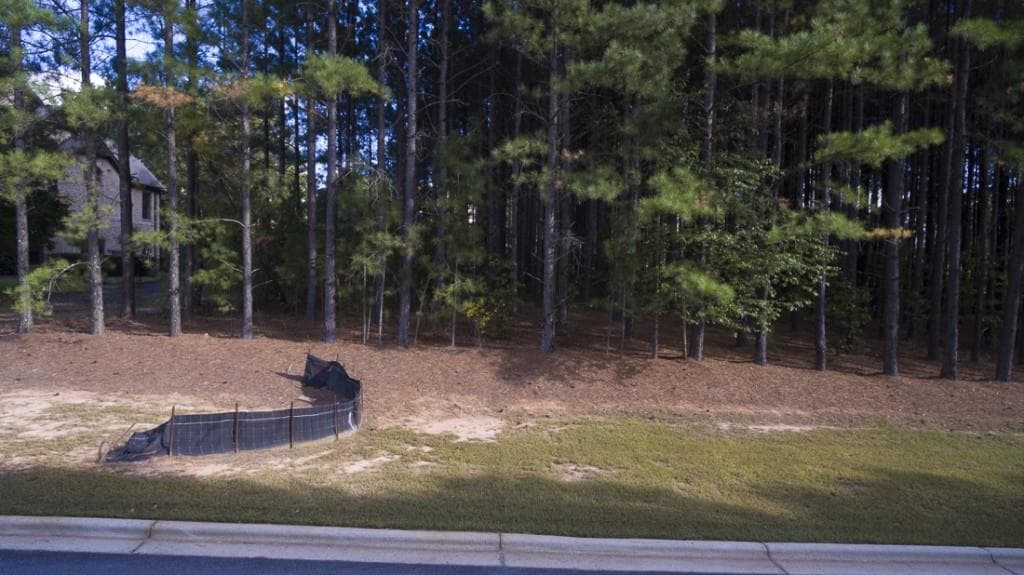 single family residence sold at 869 Crescent River Pass, Suwanee, GA 30024