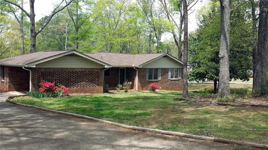 3939 W Oak Drive, Douglasville, GA 30135 — most recent listing photo