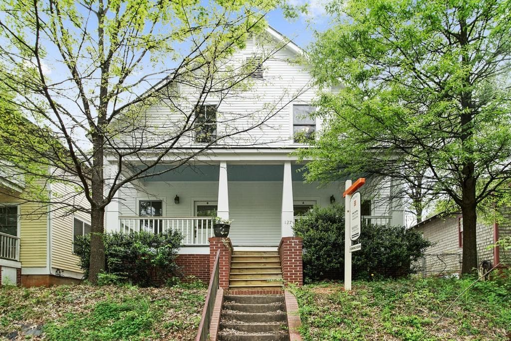2 bedroom, 1,253 sq ft townhouse sold at 127 Pearl Street B, Atlanta, GA 30316