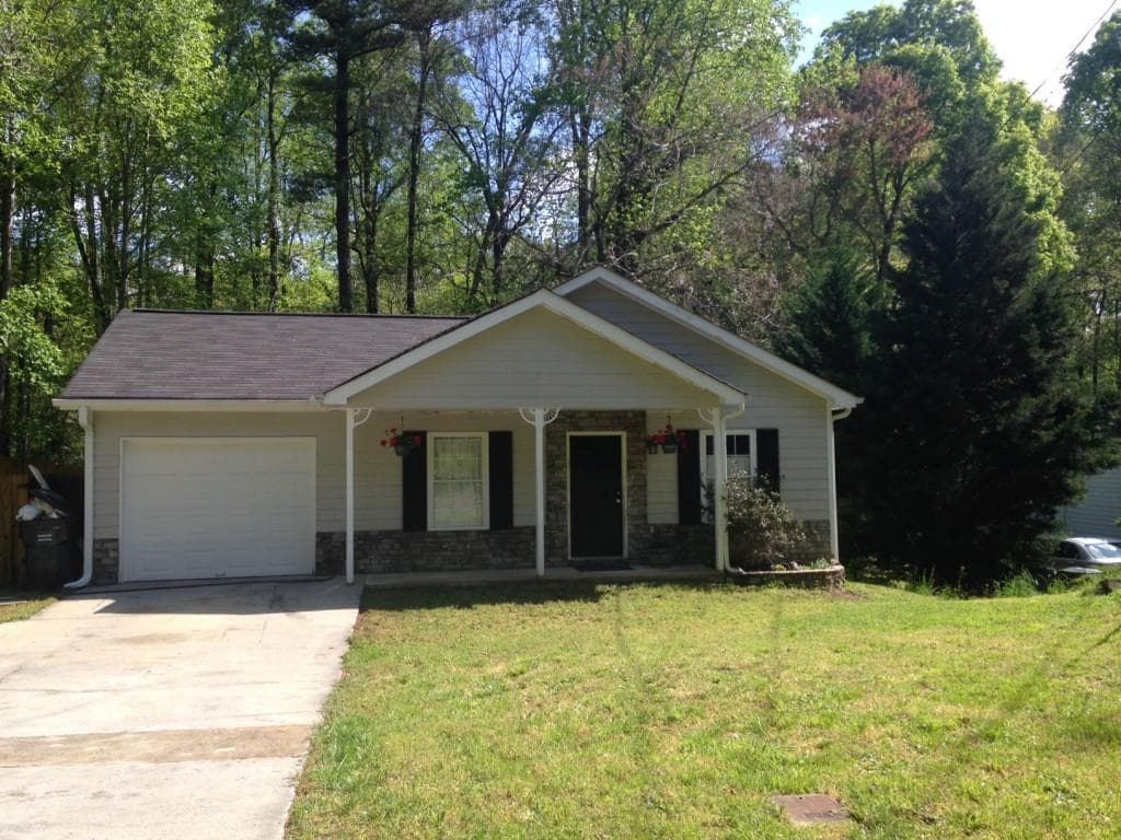3256 Sunderland Drive, Snellville, GA 30039 — most recent listing photo