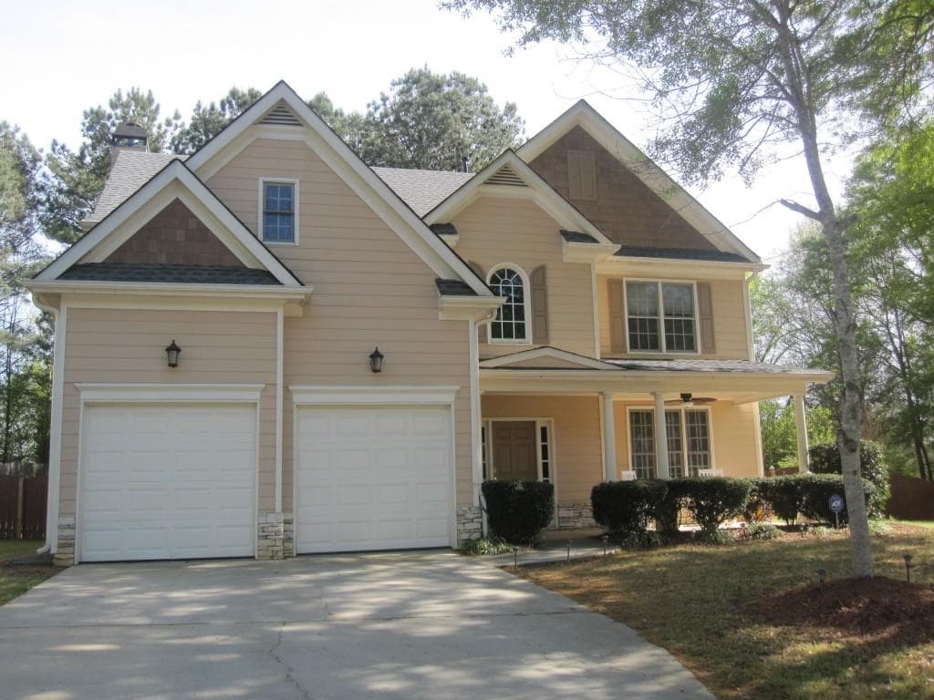 19 Pecan Crescent, Newnan, GA 30265 — most recent listing photo