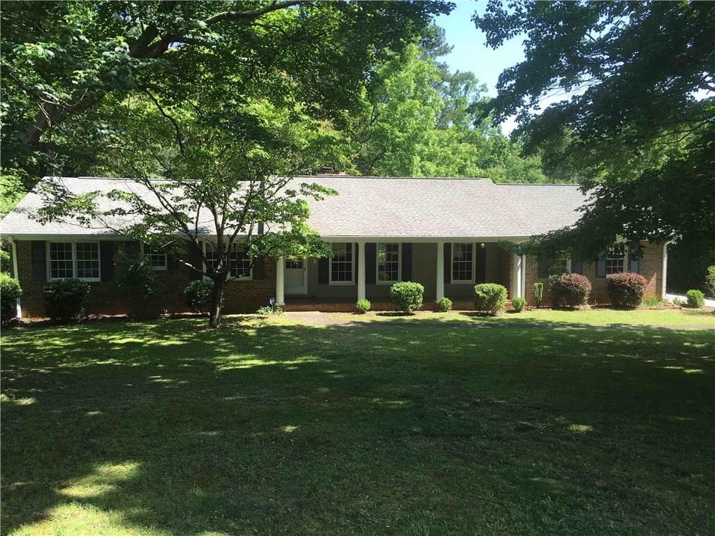 3255 Beechwood Drive, Marietta, GA 30067 — most recent listing photo
