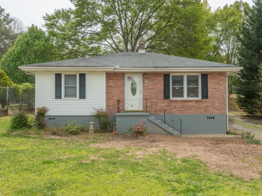 3415 Ridgecrest Road, Smyrna, GA 30080 — most recent listing photo