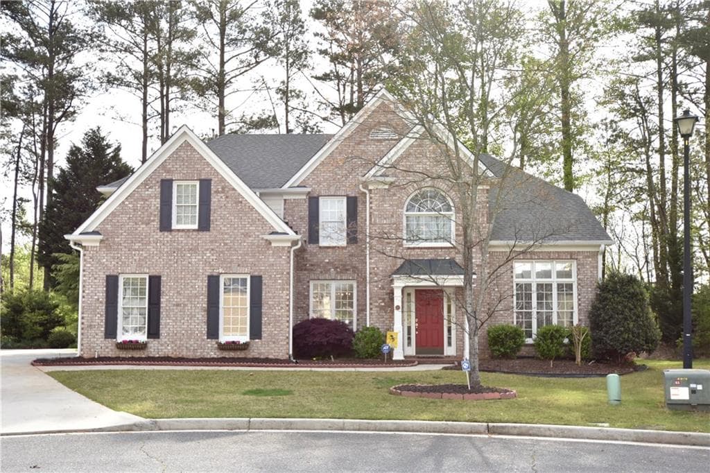 4 bedroom, 2,972 sq ft single family residence sold at 345 Westbury Lane, Alpharetta, GA 30005