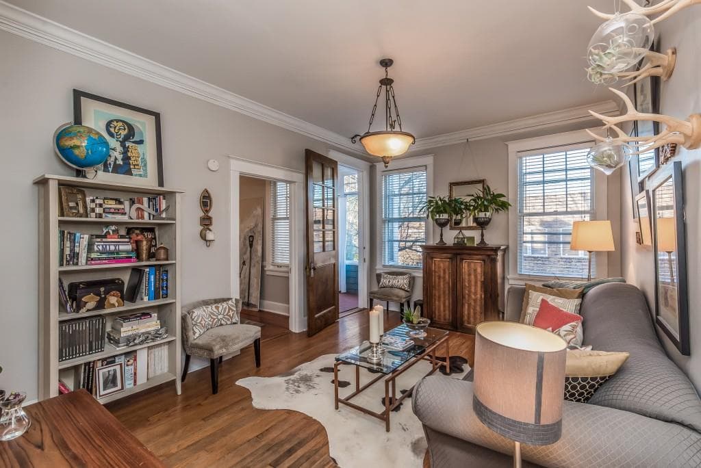 2 bedroom, 850 sq ft condominium sold at 1050 North Avenue 8, Atlanta, GA 30306