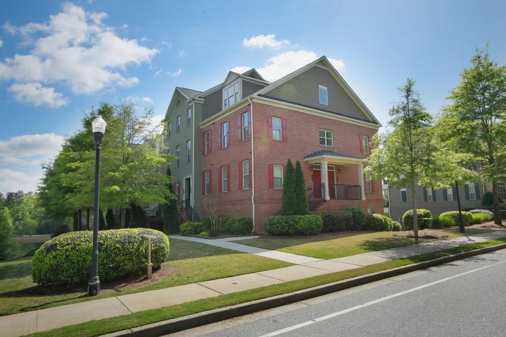 2758 Wander Lane 2758, Alpharetta, GA 30022 — most recent listing photo