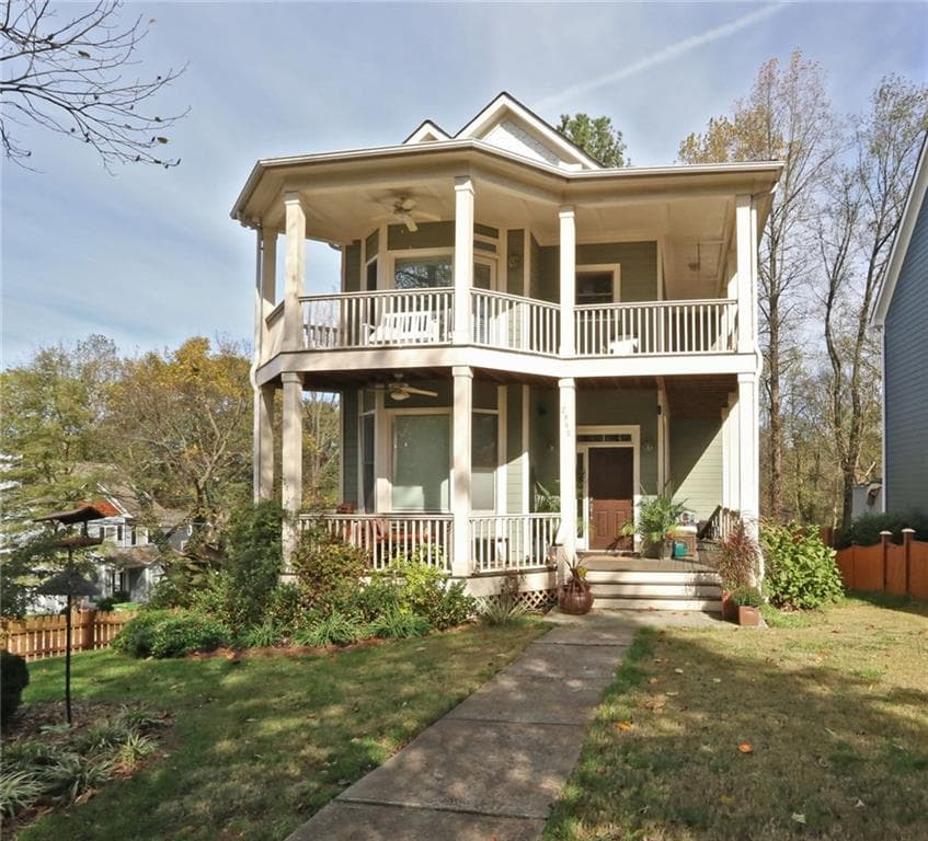 4 bedroom, 2,475 sq ft single family residence sold at 2349 Thomas Road, Atlanta, GA 30318