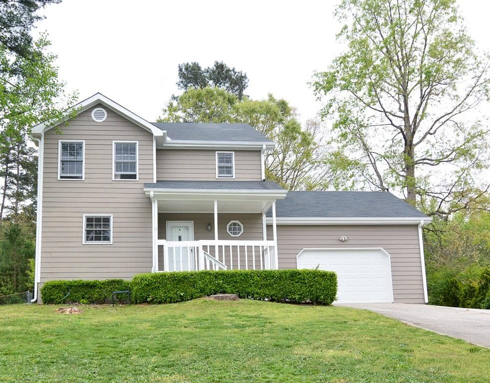 2075 Red Rose Lane, Loganville, GA 30052 — most recent listing photo