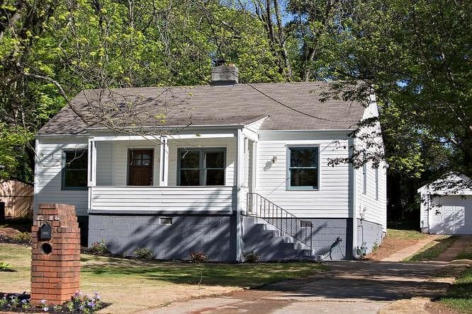 3 bedroom single family residence sold at 1745 Fairway Hill Drive, Atlanta, GA 30317