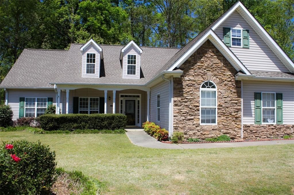 4826 Netherlands Place, Flowery Branch, GA 30542 — most recent listing photo