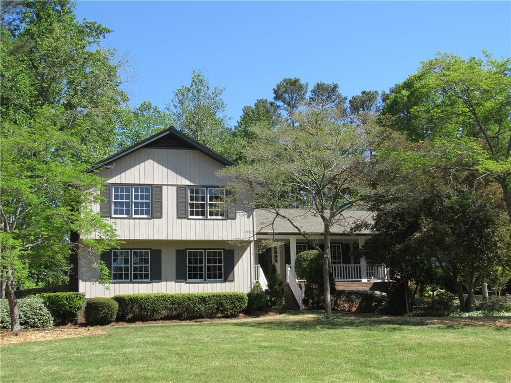 250 PINEBROOK Way, Roswell, GA 30076 — most recent listing photo
