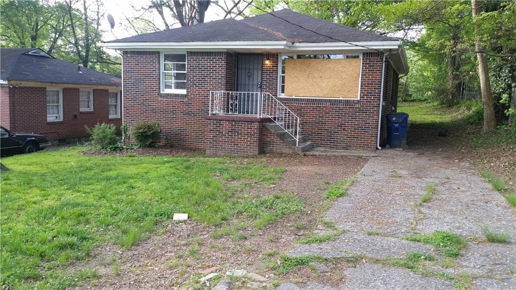 3 bedroom, 1,126 sq ft single family residence sold at 1376 Akridge Street, Atlanta, GA 30314