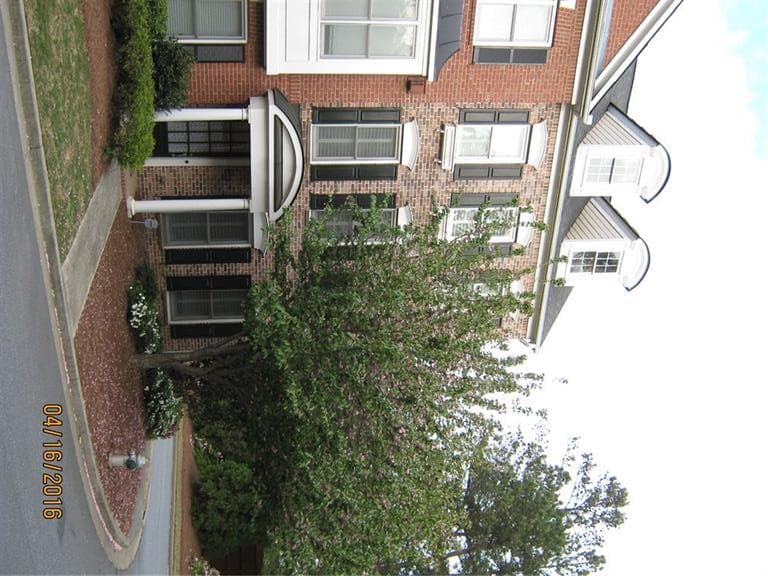 4406 Kendall Way, Roswell, GA 30075 — most recent listing photo