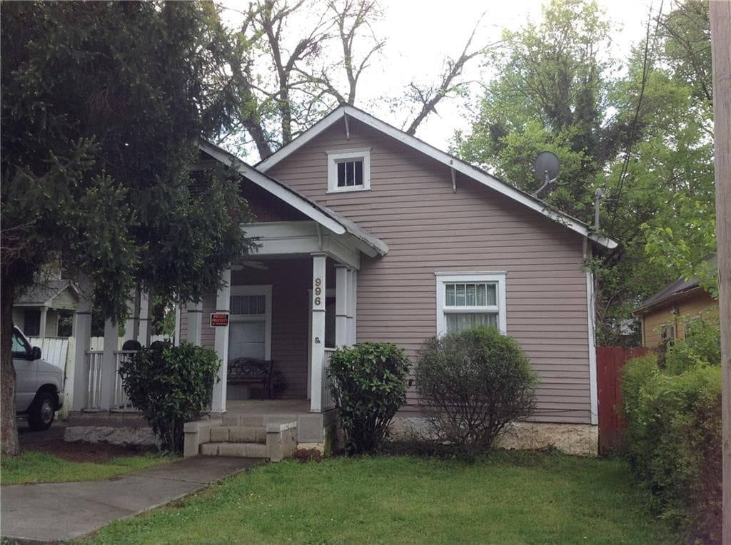 5 bedroom, 2,000 sq ft single family residence sold at 996 Parsons Street, Atlanta, GA 30314