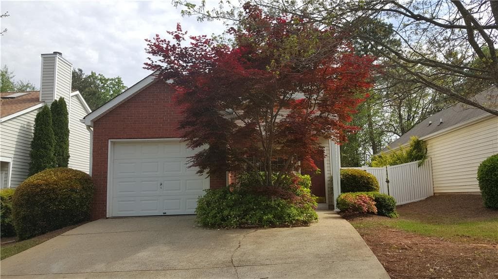 2 bedroom, 912 sq ft single family residence sold at 1085 Britley Park Lane, Woodstock, GA 30189