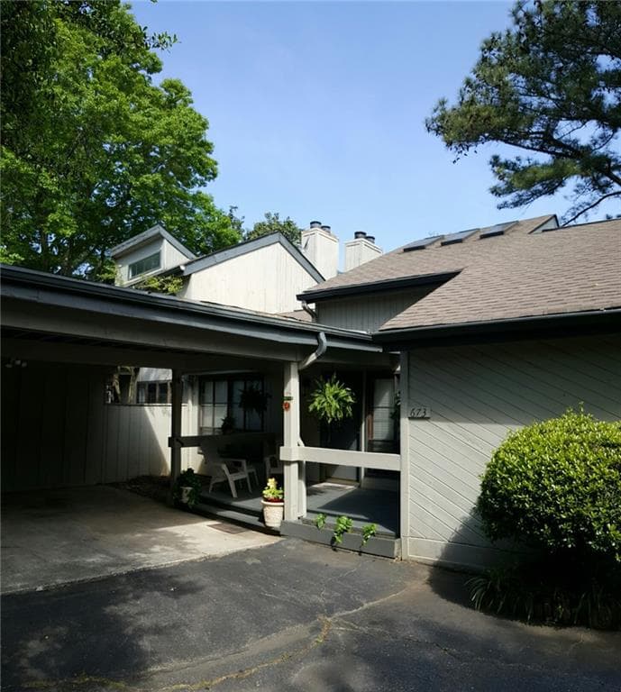 673 Highland Court, Marietta, GA 30068 — most recent listing photo