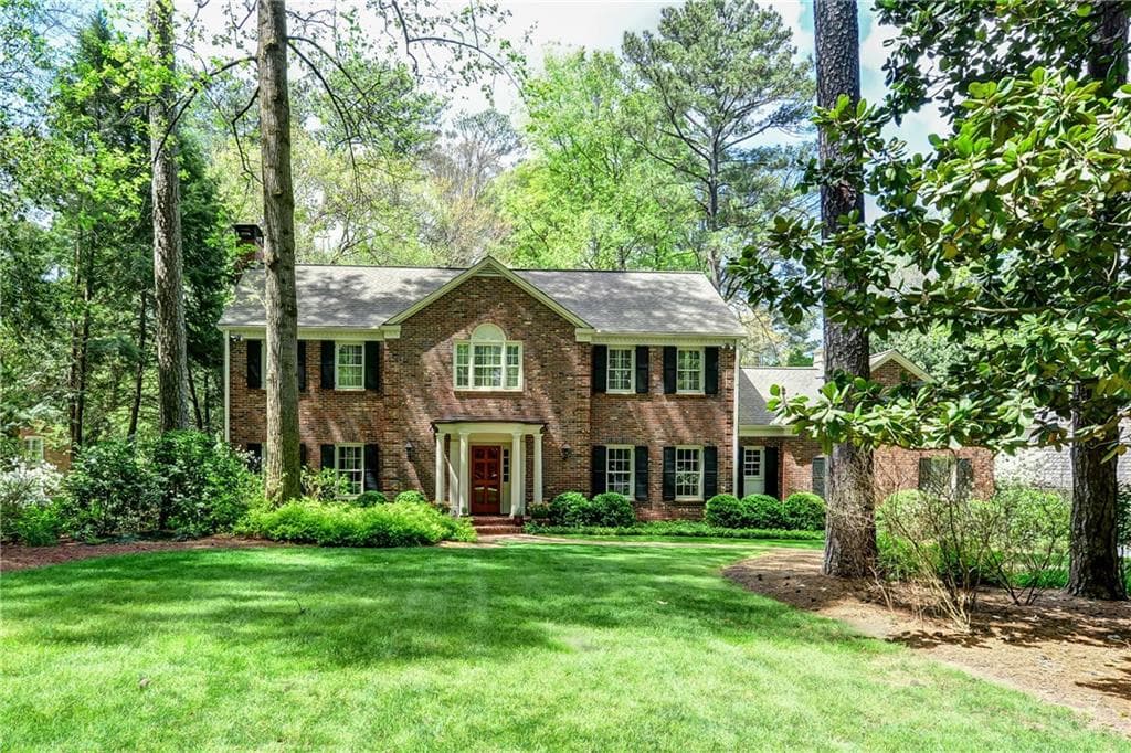 4 bedroom single family residence sold at 3362 Valley Road, Atlanta, GA 30305