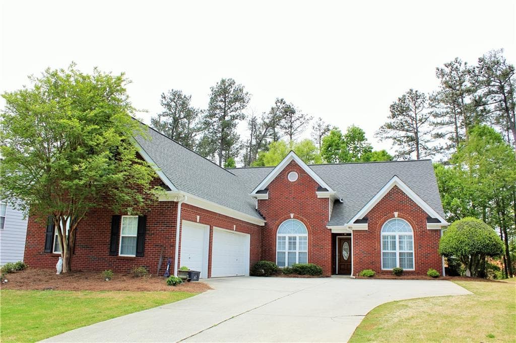 4384 Austin Hills Drive, Suwanee, GA 30024 — most recent listing photo