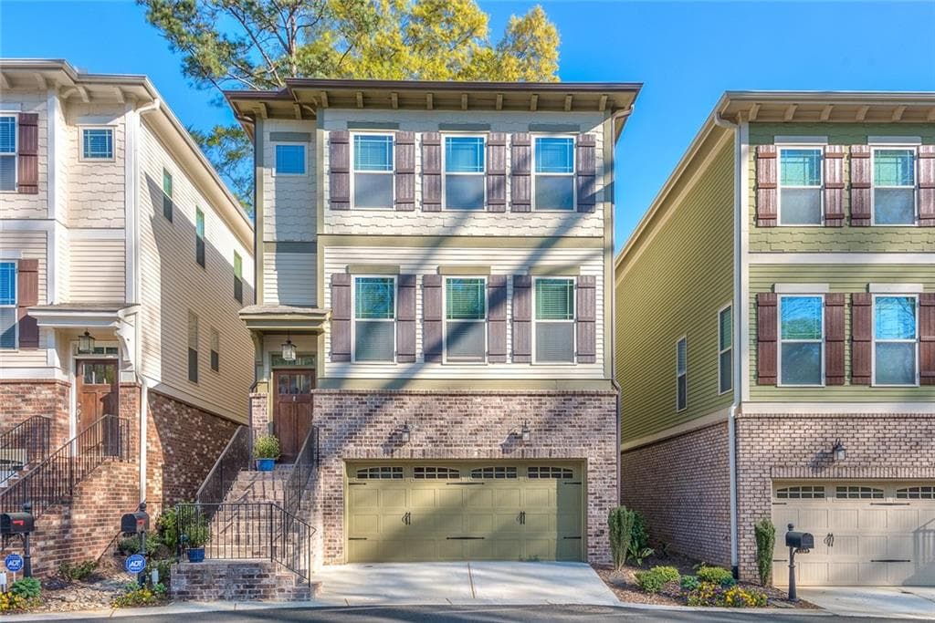 3 bedroom, 2,230 sq ft single family residence sold at 2126 Elvan Circle, Atlanta, GA 30317