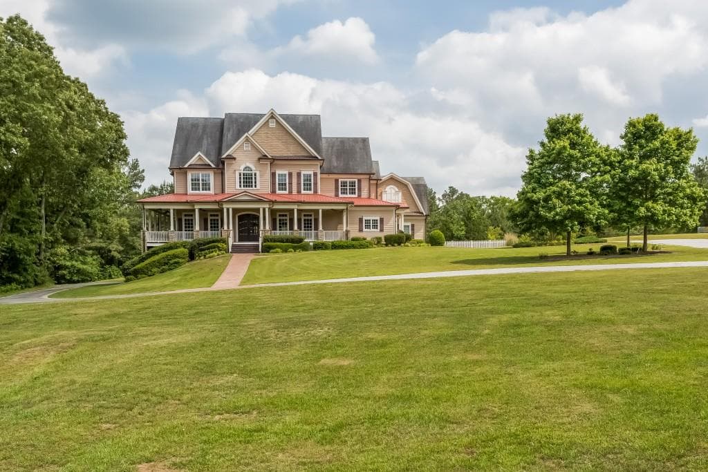 685 Ivy Lea Drive, Lawrenceville, GA 30045 — most recent listing photo