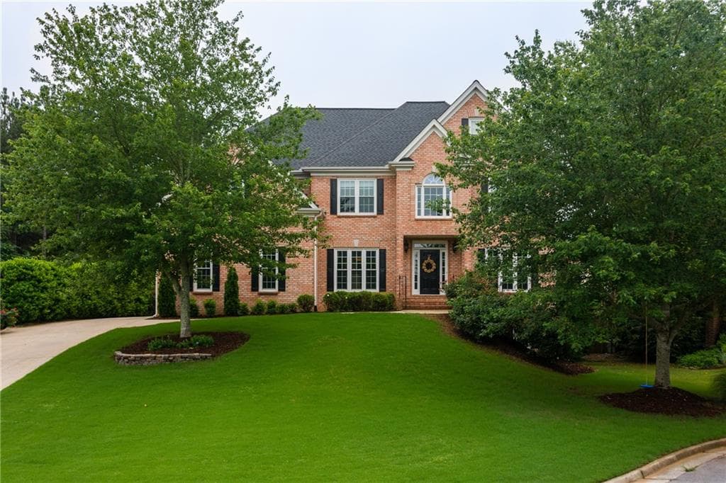 335 Autumn Breeze Drive, Roswell, GA 30075 — most recent listing photo