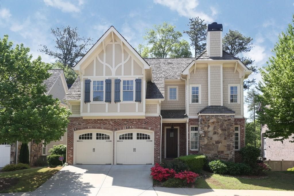 6340 Cotswold Lane, Sandy Springs, GA 30328 — most recent listing photo