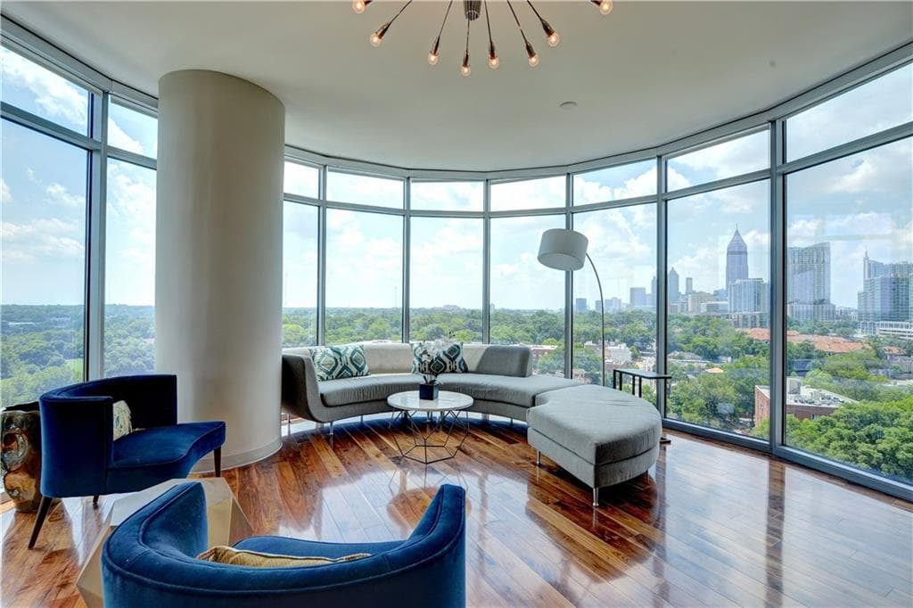 2 bedroom, 1,820 sq ft condominium sold at 222 12th Street 1806, Atlanta, GA 30309