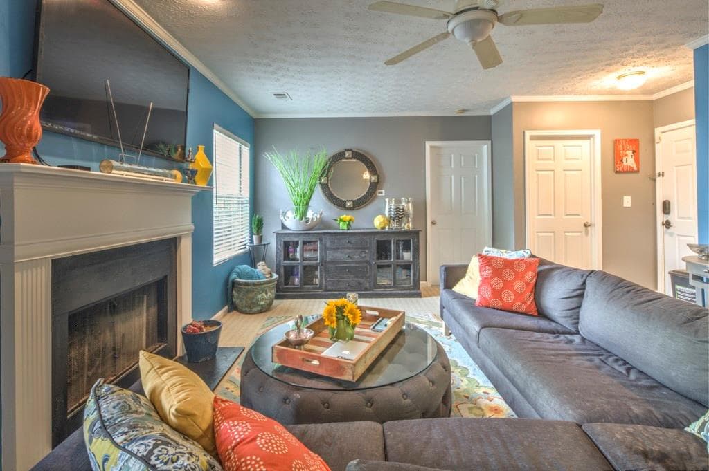 1353 Keys Crossing Drive, Brookhaven, GA 30319 — most recent listing photo