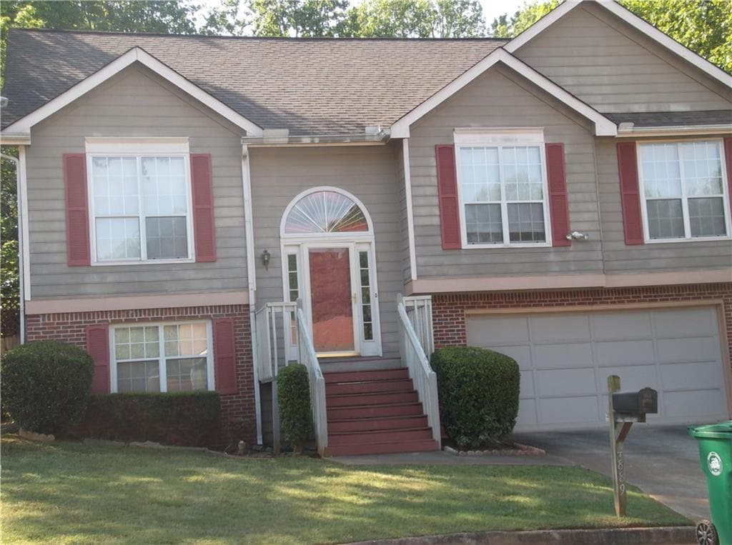 4889 Wedgewood Way, Stone Mountain, GA 30088 — most recent listing photo
